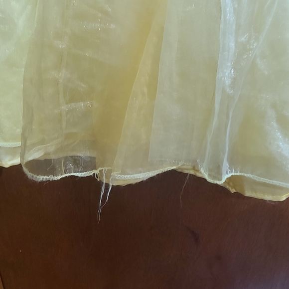 Disney Princess Girls Belle dress - Picture 4 of 4